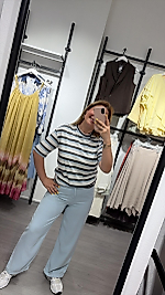 Oversize Kesim Çizgili Tişört
