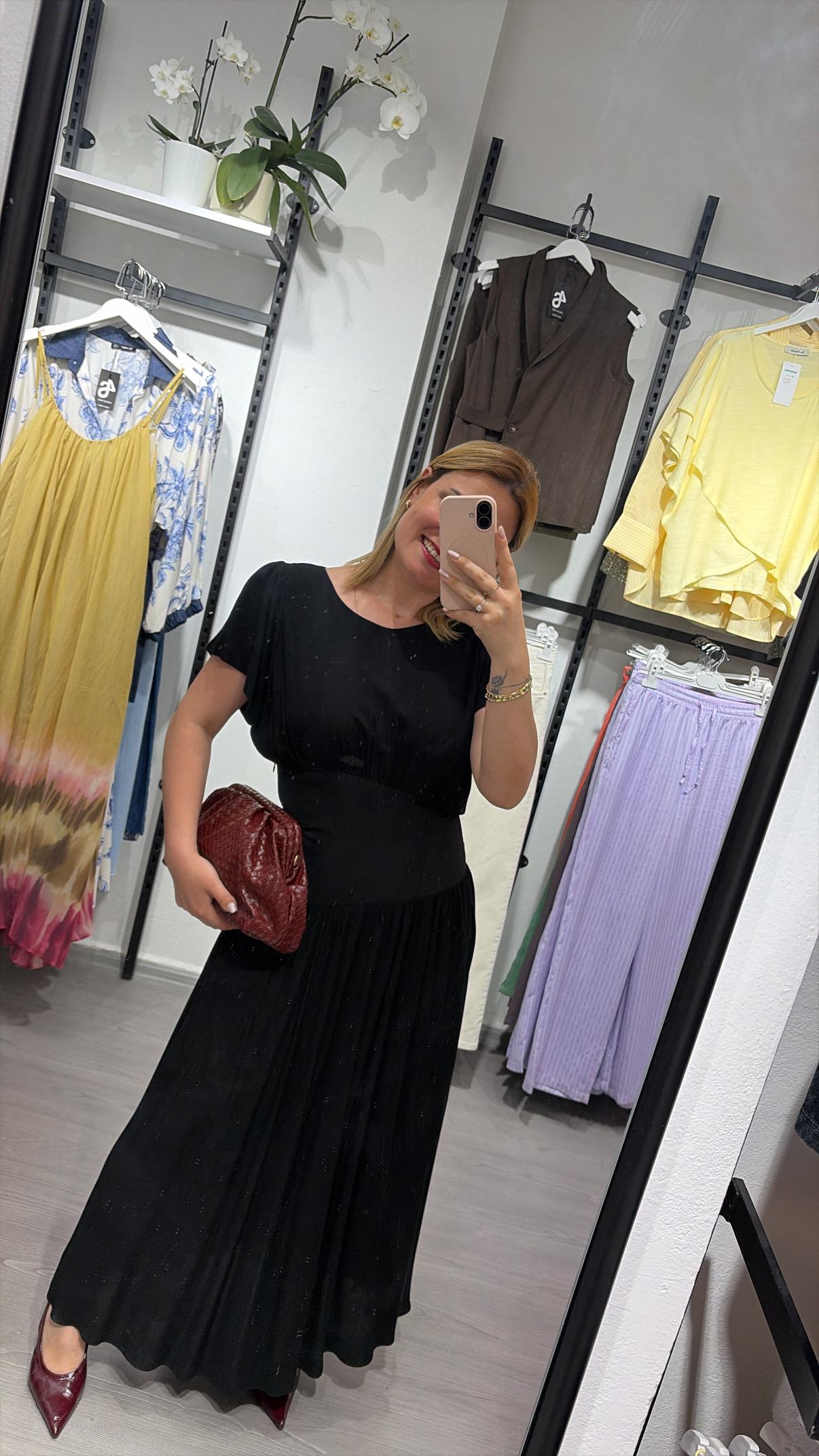 Beli Korse Detaylı Siyah Maxi Boy Elbise